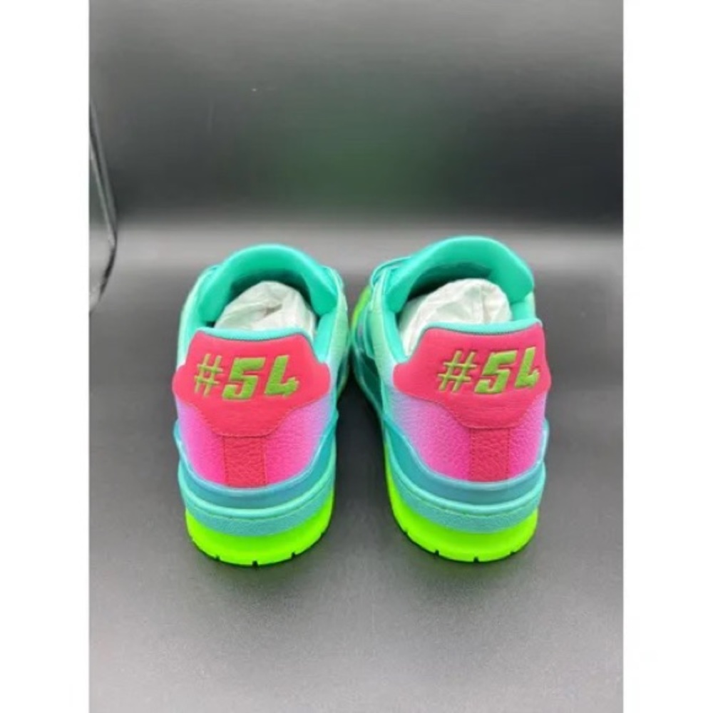 limited LV trainer green ombré